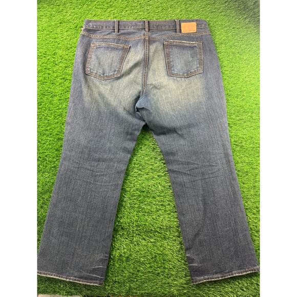 GAP Men Straight Fit Jeans Blue Denim Size 40x30 Classic 100% Cotton Casual - Picture 2 of 12